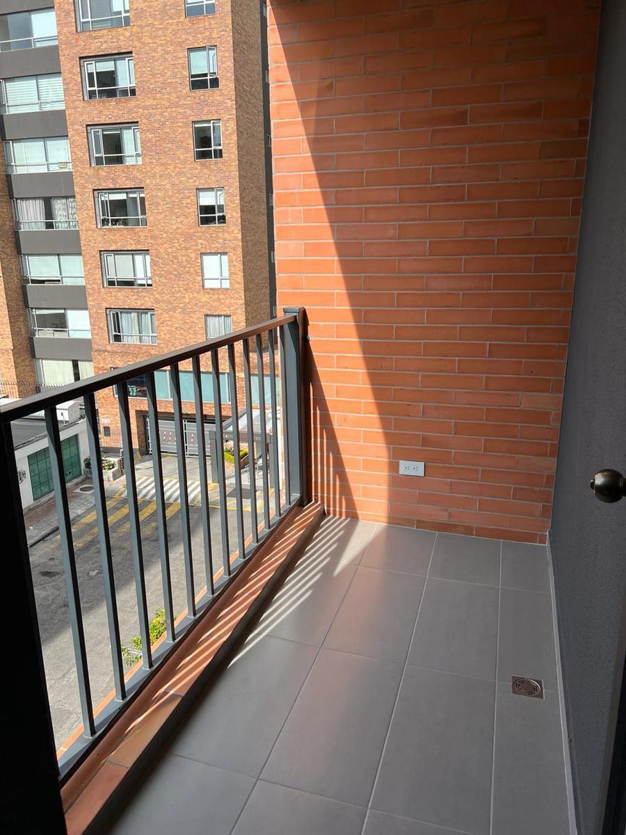 Departamento en Venta 3 Dorm. 2 Parqueaderos Sector Republica del Salvador