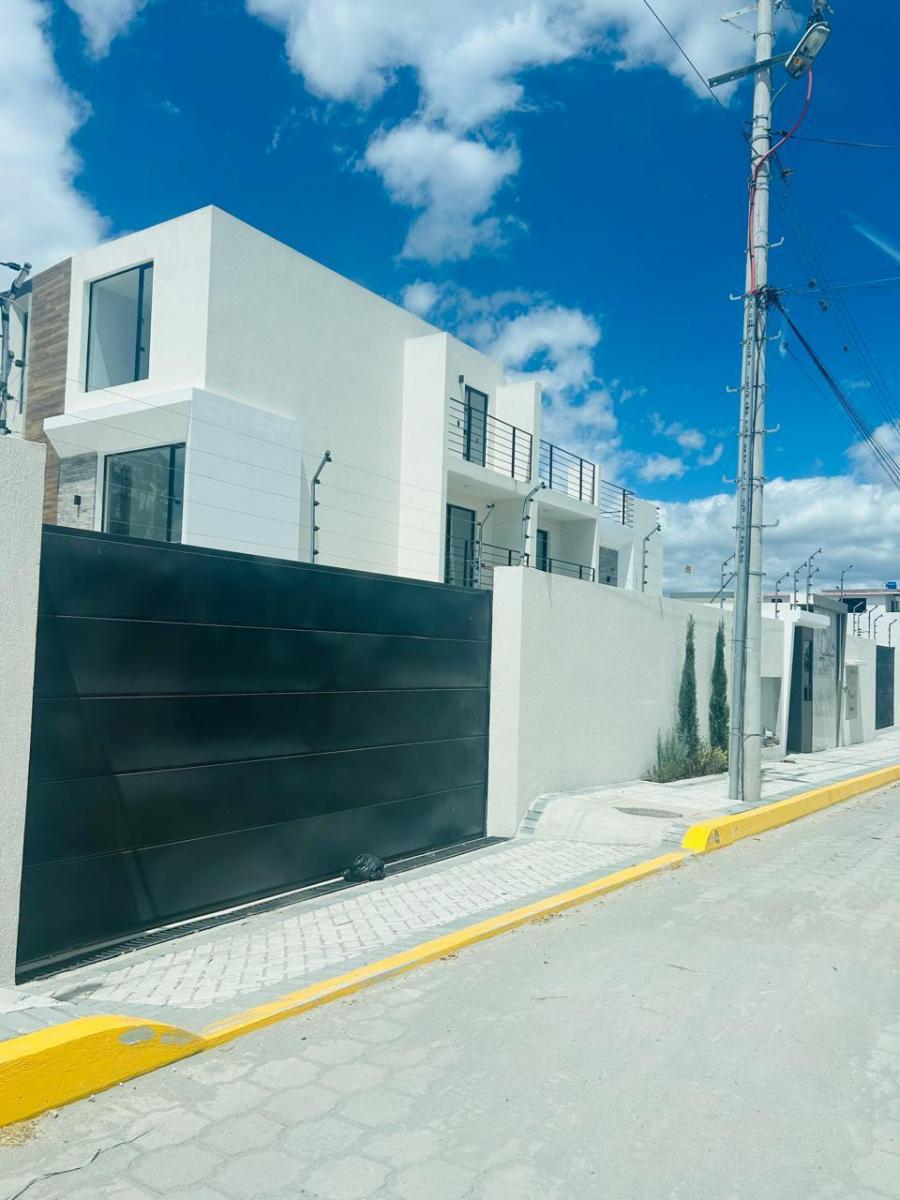 Propiedades en Ecuador: venta y alquiler de casas, departamentos y otros bienes raíces
