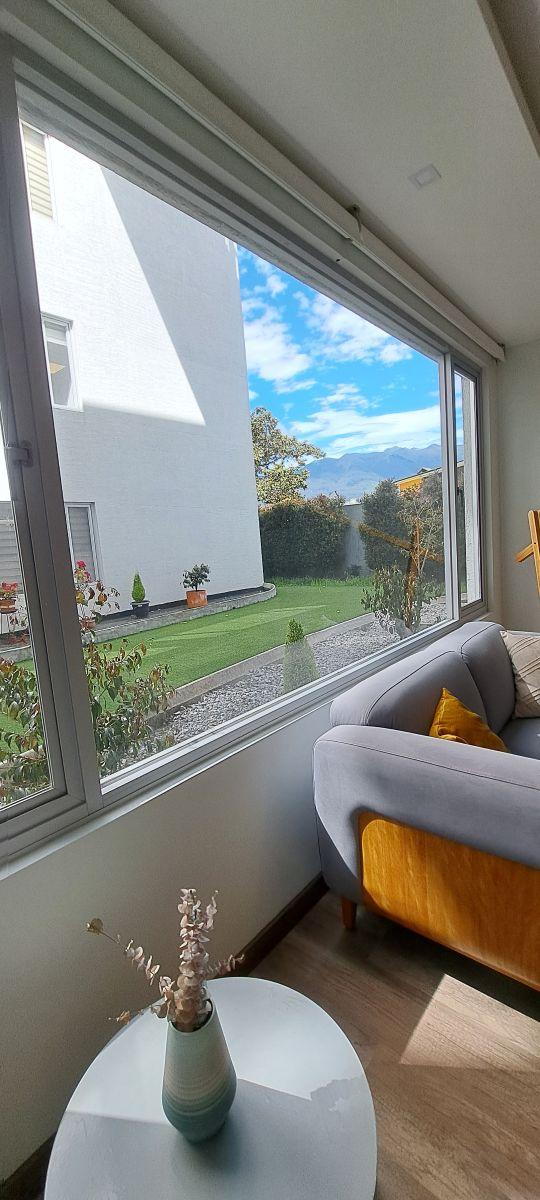 Propiedades en Ecuador: venta y alquiler de casas, departamentos y otros bienes raíces