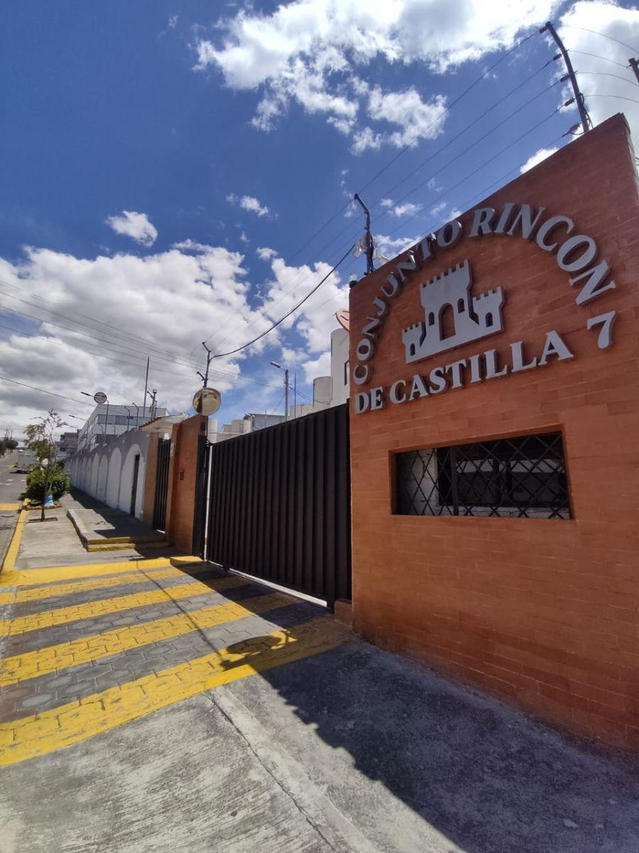 Casa en Venta Sector Calderón a Dos Cuadras del Coral