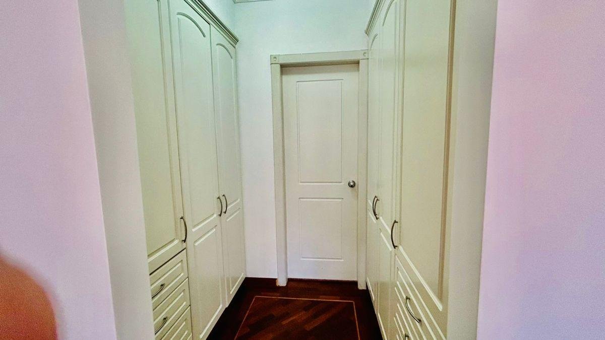 Departamento en Venta 2 Dorm. Opción Una Tercera Habitación Urbanización Santa Lucia Norte Quito Departamento en Venta 2 Dorm. Opción Una Tercera Habitación Urbanización Santa Lucia Norte Quito