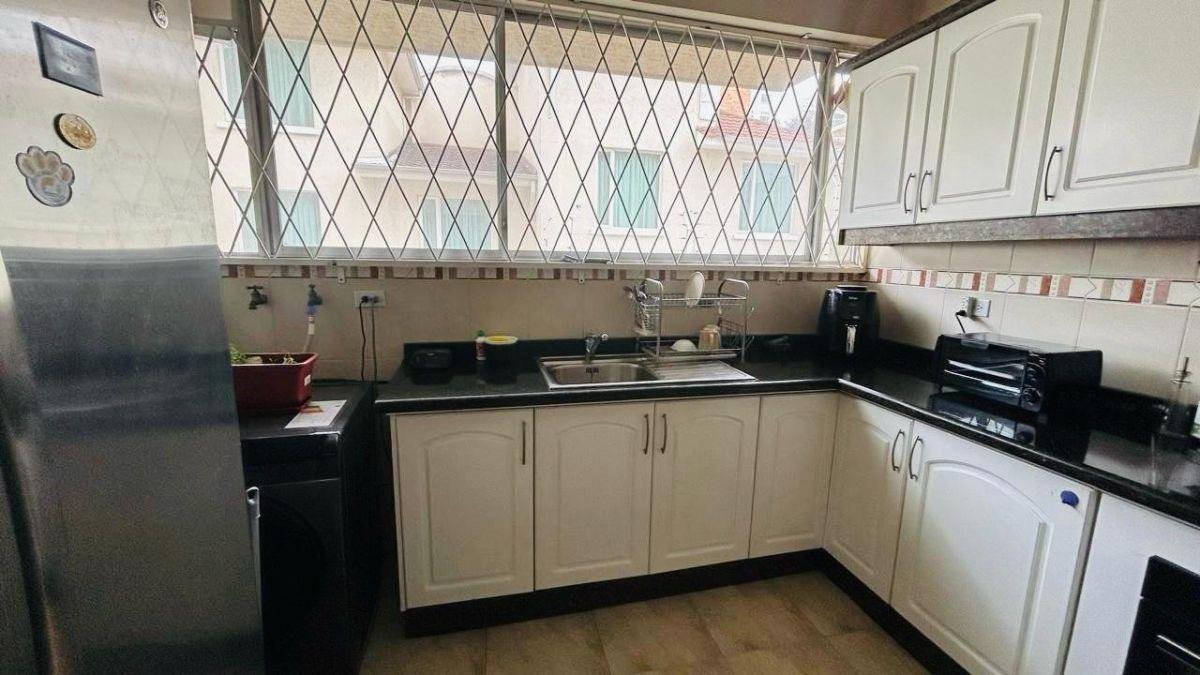 Departamento en Venta 2 Dorm. Opción Una Tercera Habitación Urbanización Santa Lucia Norte Quito Departamento en Venta 2 Dorm. Opción Una Tercera Habitación Urbanización Santa Lucia Norte Quito