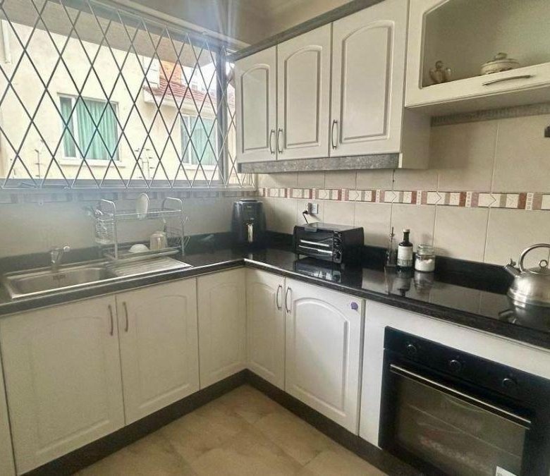 Departamento en Venta 2 Dorm. Opción Una Tercera Habitación Urbanización Santa Lucia Norte Quito