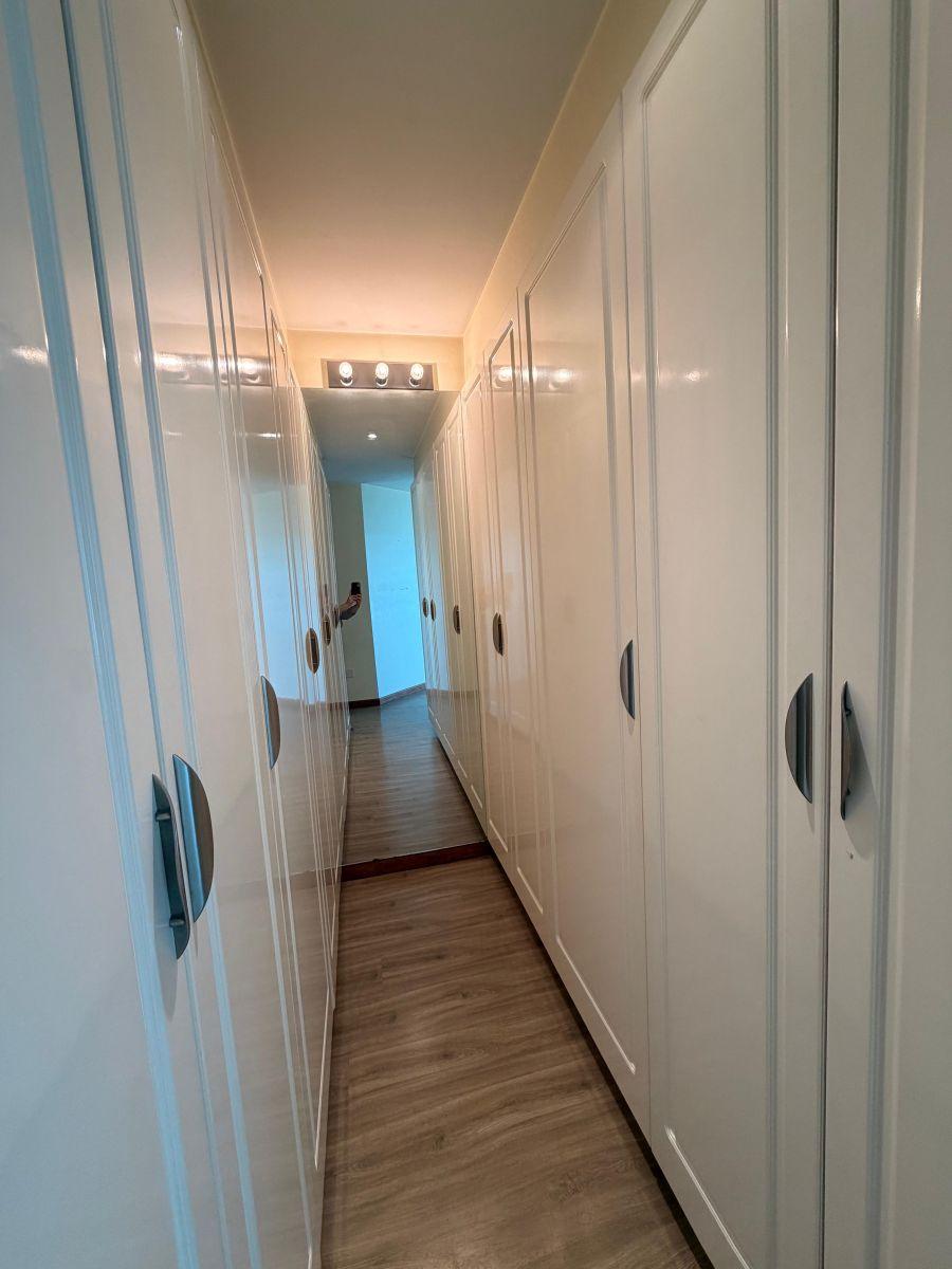 Departamento Amplio de Arriendo Quito Tenis 3 Dorm. Departamento Amplio de Arriendo Quito Tenis 3 Dorm.