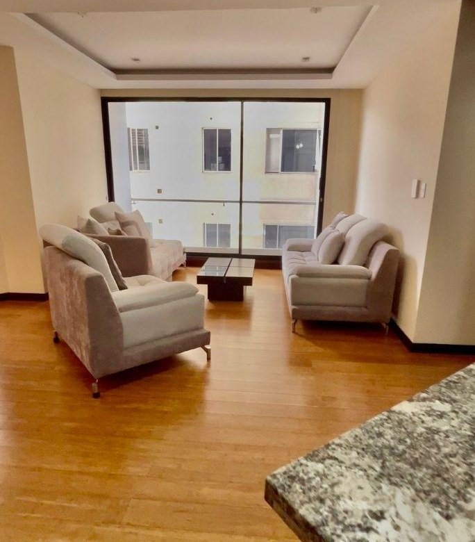 Departamento en Renta Semi Amoblado 2 Dorm. Bellavista Bossano