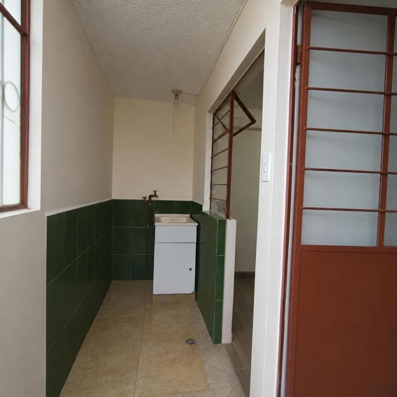 Departamento en Venta 79 m&sup2;, Quito Norte, Carcelén, Hospital San Francisco