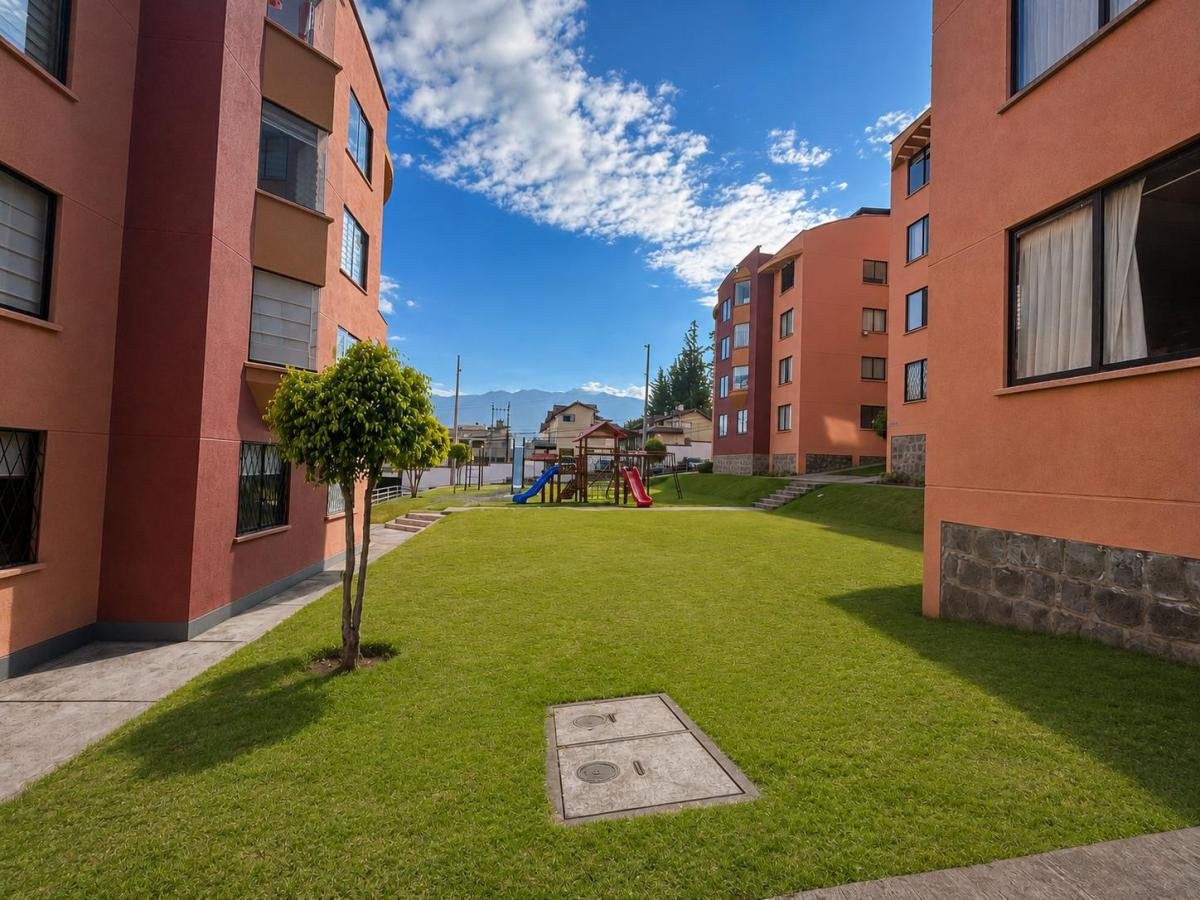 Departamento en Venta 3 Dorm., Norte de Quito Amagasí del Inca con Terraza Departamento en Venta 3 Dorm., Norte de Quito Amagasí del Inca con Terraza