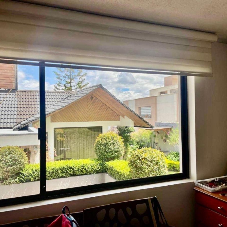 Casa en Venta Pinar Alto a 5 Minutos del Cc. El Bosque 813 m&sup2; Construcción y 1843 m&sup2; de Terreno
