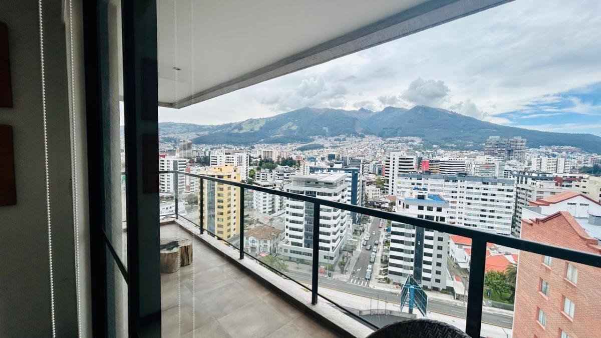 Penthouse en Venta, Sector La Paz – Whymper, Norte de Quito 264 m² Totales Penthouse en Venta, Sector La Paz - Whymper, Norte de Quito 264 m² Totales