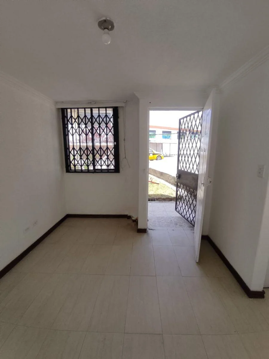 Casa en Venta Sector Calderón a Dos Cuadras del Coral Casa en Venta Sector Calderón a Dos Cuadras del Coral