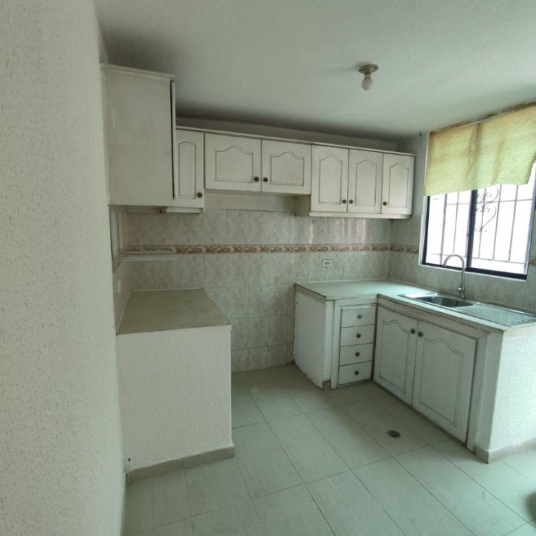Casa en Venta Sector Calderón a Dos Cuadras del Coral