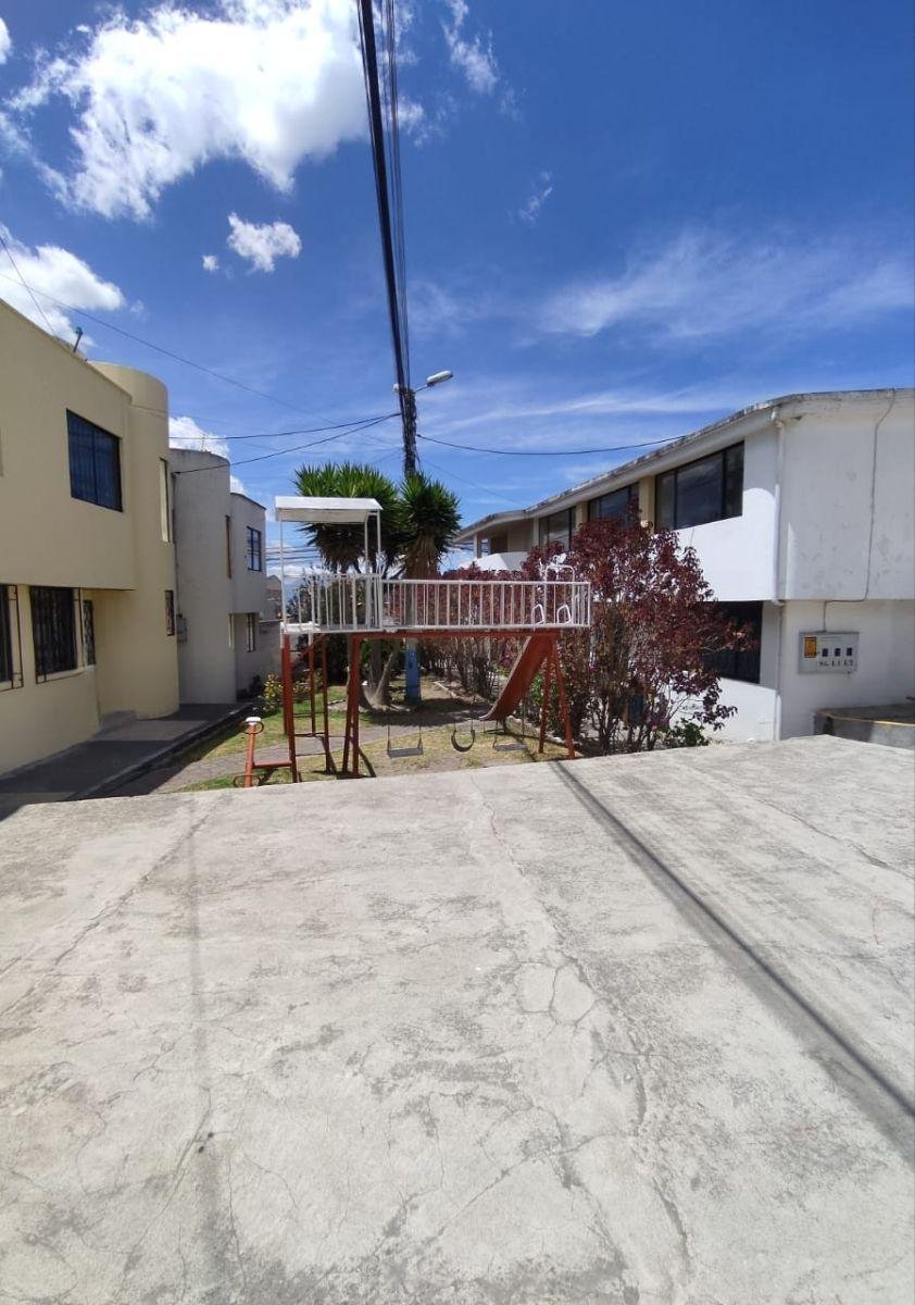 Casa en Venta Sector Calderón a Dos Cuadras del Coral Casa en Venta Sector Calderón a Dos Cuadras del Coral