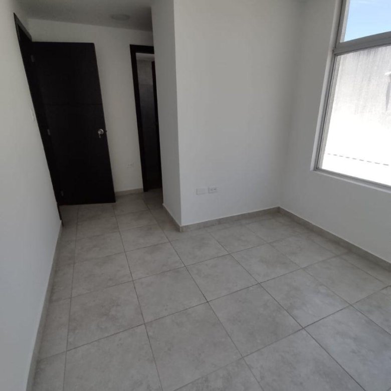 Casa en Venta Sector Calderón - San Camilo 3 Dorm.