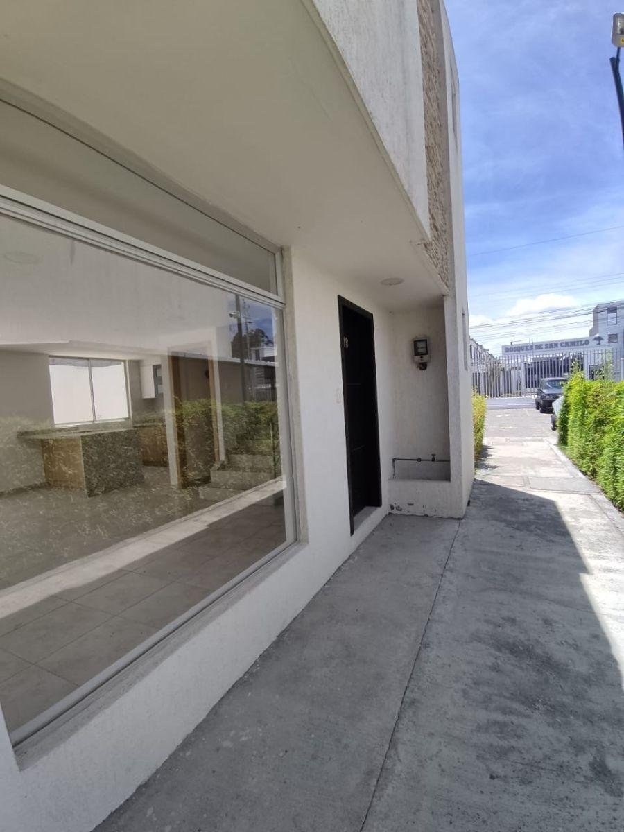 Casa en Venta Sector Calderón – San Camilo 3 Dorm. Casa en Venta Sector Calderón - San Camilo 3 Dorm.