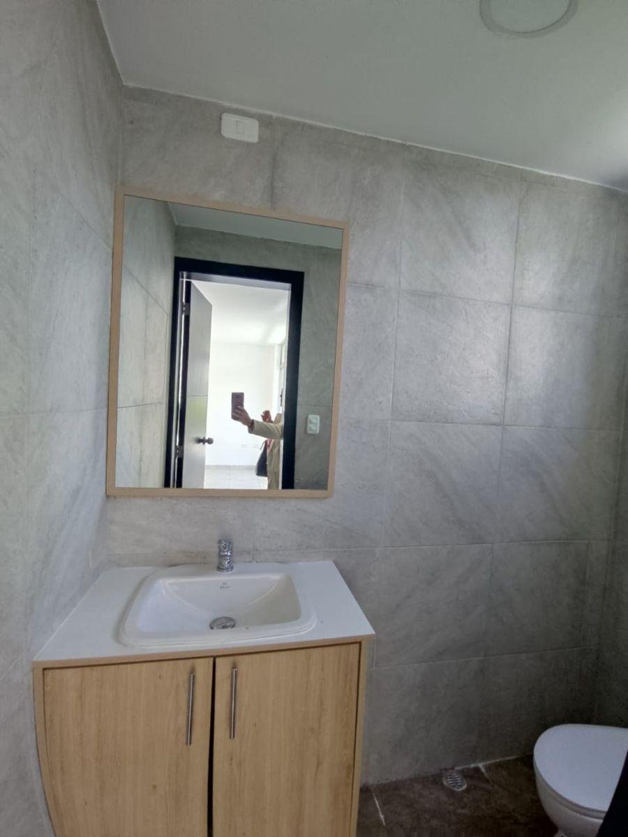 Casa en Venta Sector Calderón – San Camilo 3 Dorm. Casa en Venta Sector Calderón - San Camilo 3 Dorm.