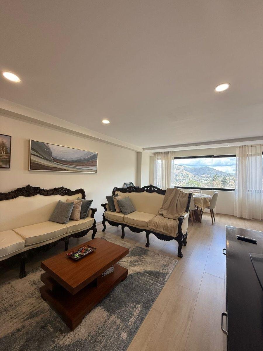 Departamento en Venta de 105 m&sup2; con 2 Habitaciones Cumbayá