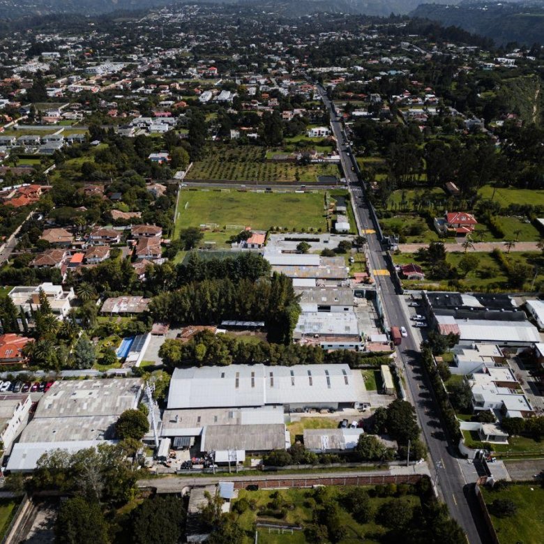 Terreno en Tumbaco Sector Hilacryl en Venta