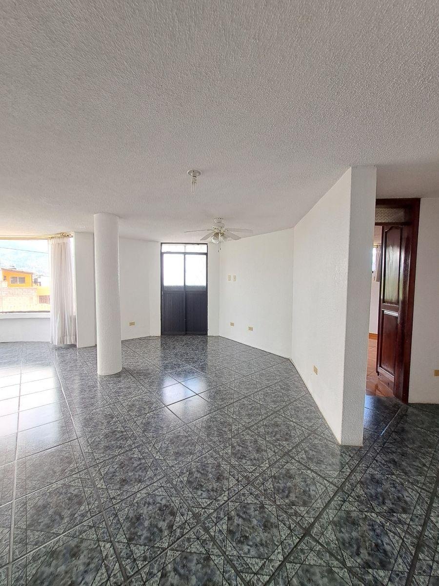 Tumbaco, Casa de Venta Dos Departamentos Tumbaco, Casa de Venta Dos Departamentos