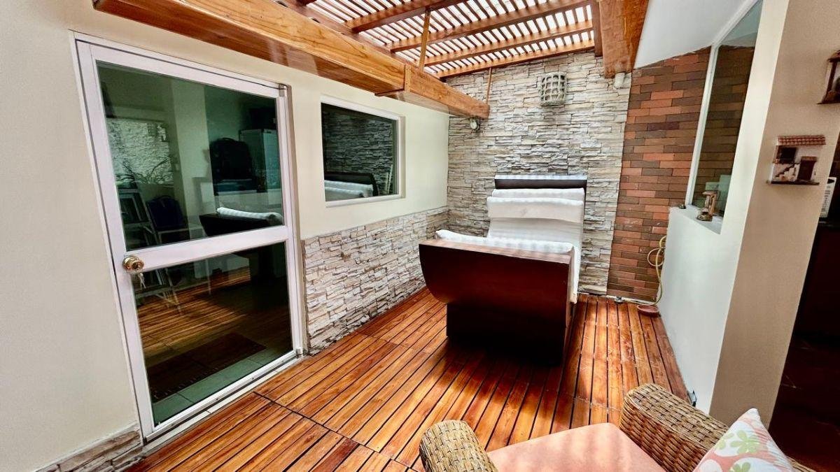Casa en El Norte de Quito en Urbanización Cerrada Cerca de La Embajada Americana Casa en El Norte de Quito en Urbanización Cerrada Cerca de La Embajada Americana