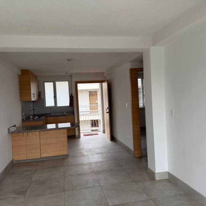 Departamento en Venta Tumbaco 2 Dorm. 1 Parqueadero