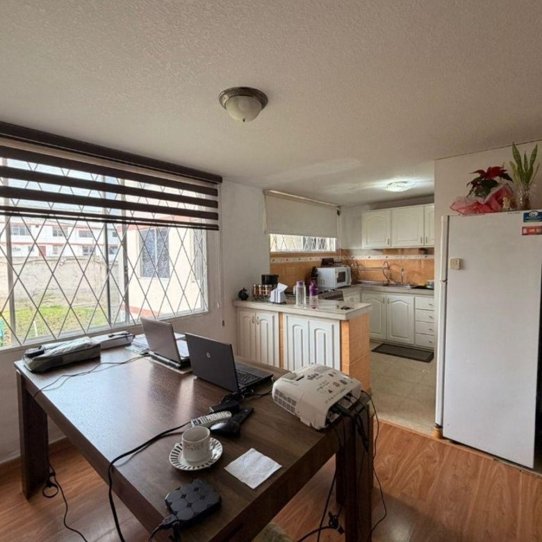 Departamento en Venta Calderón 3 Dorm.
