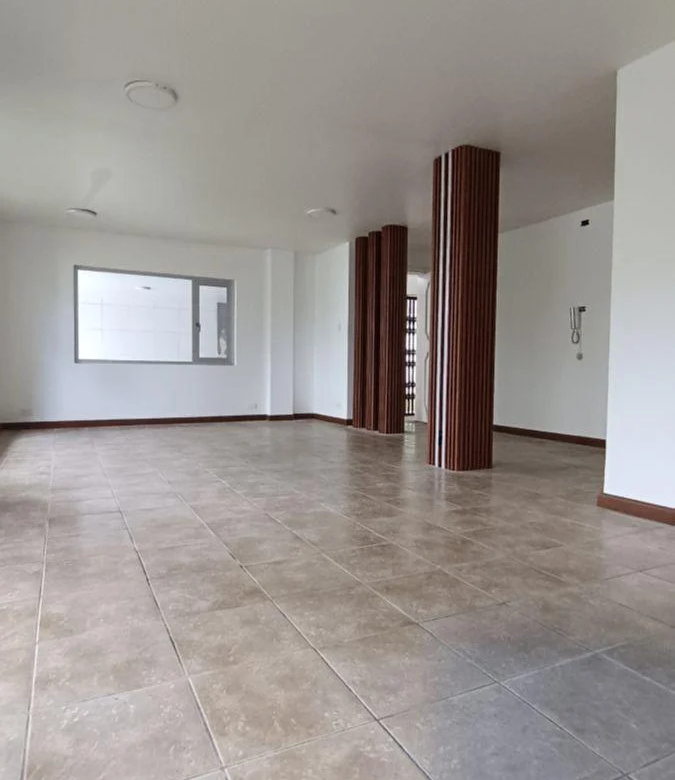 Local Comercial, Oficinas de Arriendo en La Carolina