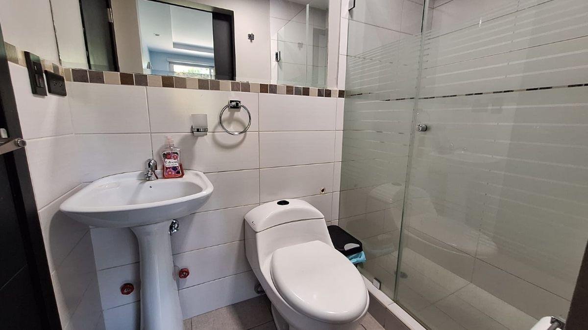 Se Vende Departamento La Vista Towers Se Vende Departamento La Vista Towers