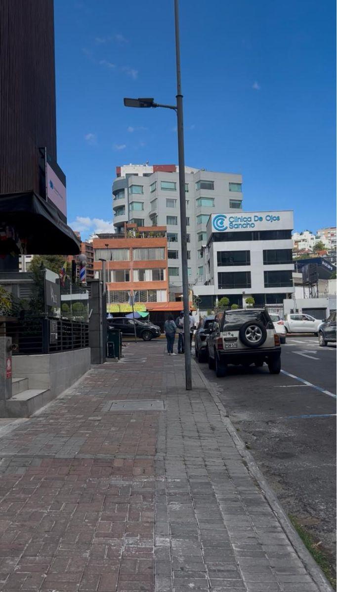 Parqueadero en Venta de 14.53 m² en La 6 de Diciembre y Checoslovaquia Parqueadero en Venta de 14.53 m² en La 6 de Diciembre y Checoslovaquia