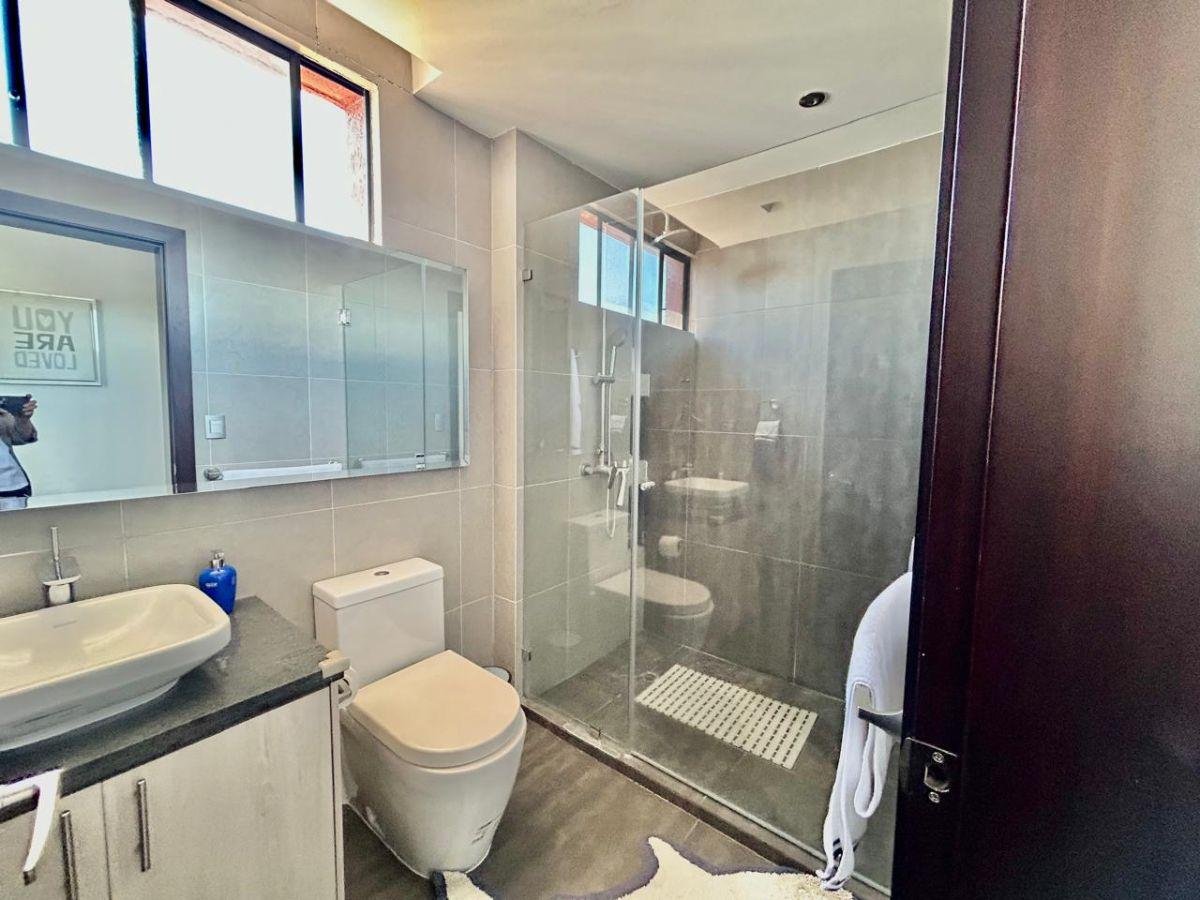 Penthouse en Venta, Sector La Paz – Whymper, Norte de Quito 264 m² Totales Penthouse en Venta, Sector La Paz - Whymper, Norte de Quito 264 m² Totales
