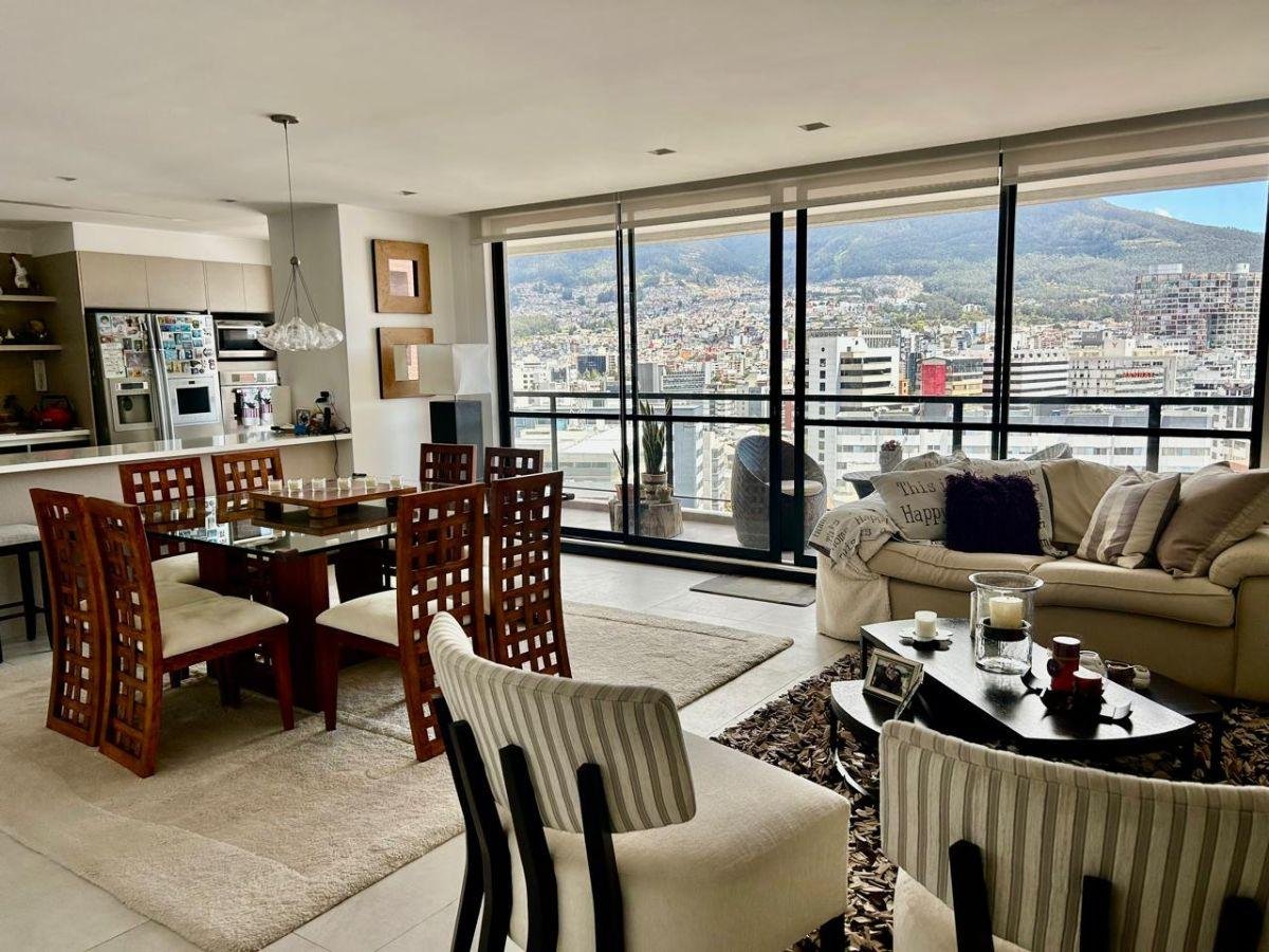 Penthouse en Venta, Sector La Paz – Whymper, Norte de Quito 264 m² Totales Penthouse en Venta, Sector La Paz - Whymper, Norte de Quito 264 m² Totales