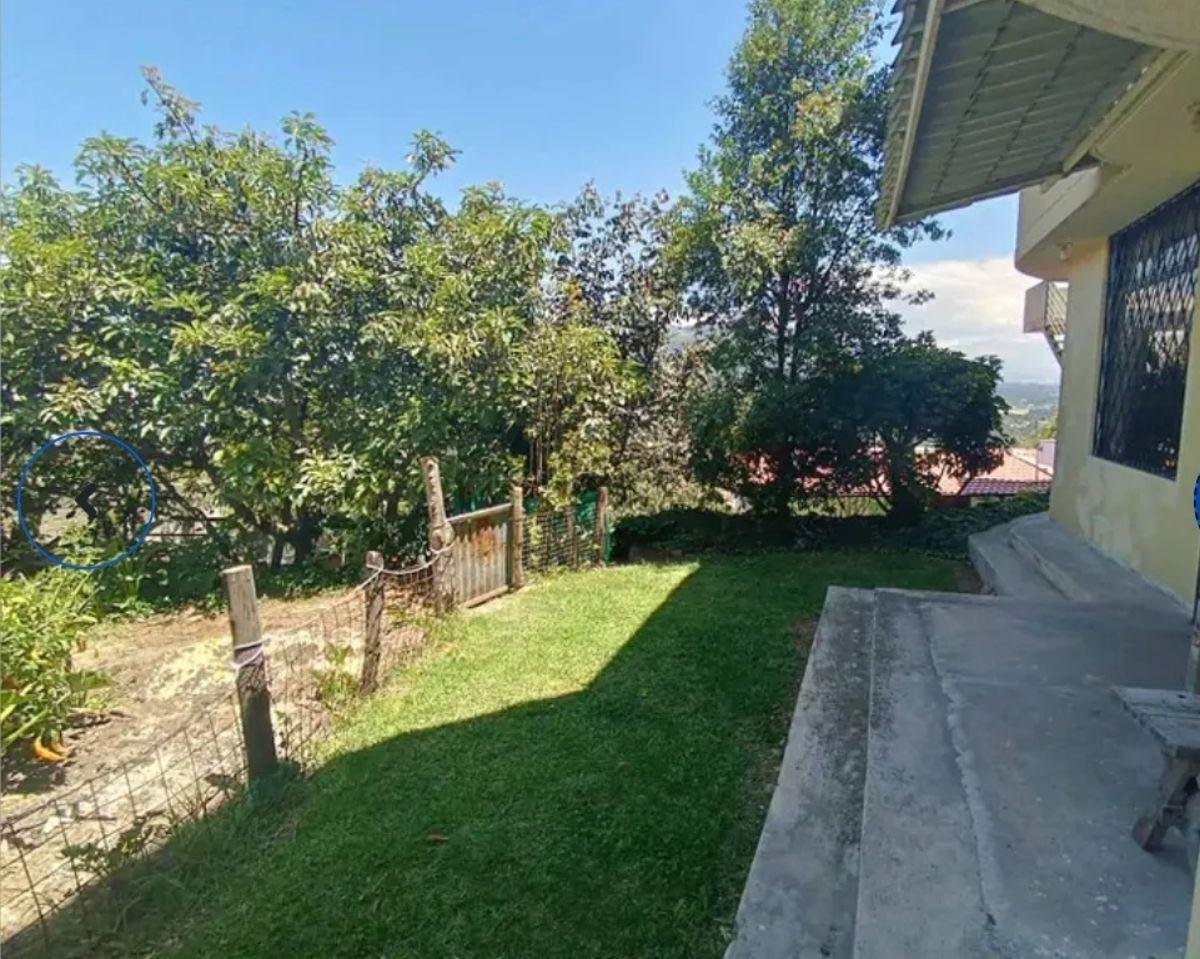 En Venta Terreno con Casa en Conocoto Puente 8 En Venta Terreno con Casa en Conocoto Puente 8