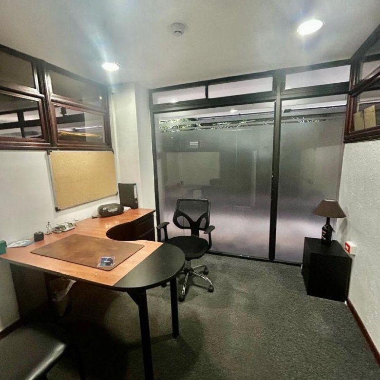 Local en Renta U Oficinas 244 m&sup2; Totales en La Pradera Centro Norte