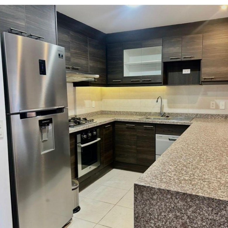 Suite en Venta Amoblada Finlandia y Suecia 57 m&sup2; Habitables Republica del Salvador