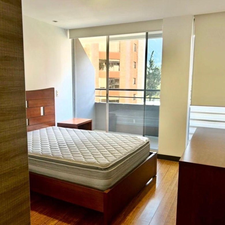 Suite en Venta Amoblada Finlandia y Suecia 57 m&sup2; Habitables Republica del Salvador