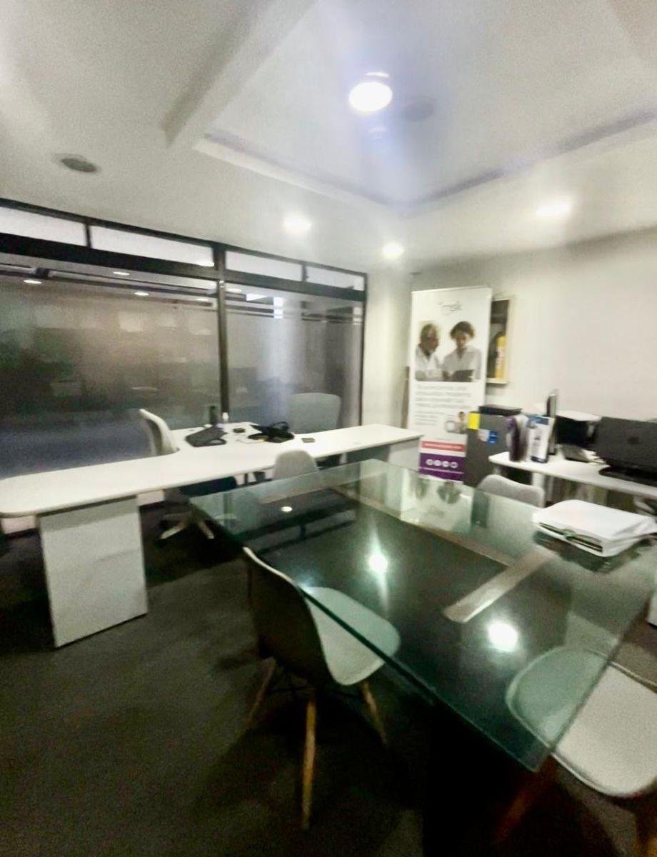 Local Comercial en Venta Sector La Pradera 260 m&sup2; Totales