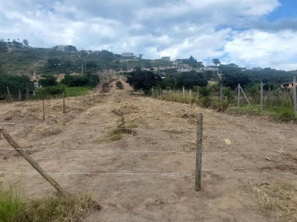 Terreno en Venta Sector Oyacoto 2400 m&sup2;
