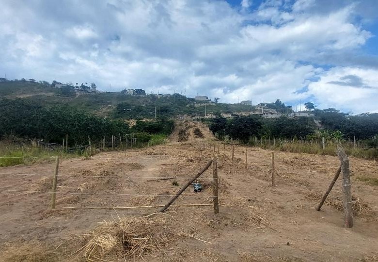 Terreno en Venta Sector Oyacoto 2400 m&sup2;