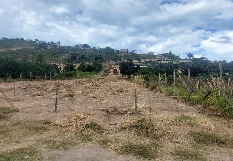 Terreno en Venta Sector Oyacoto 2400 m&sup2;