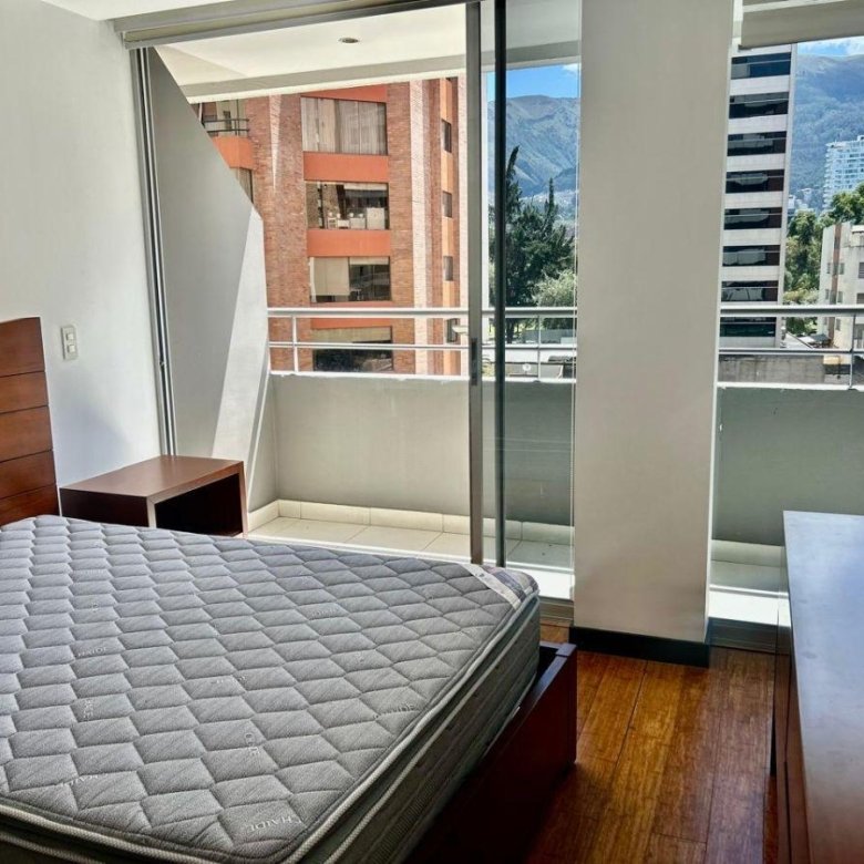 Suite en Venta Amoblada 57 m&sup2; Habitables Av Republica del Salvador, La Carolina