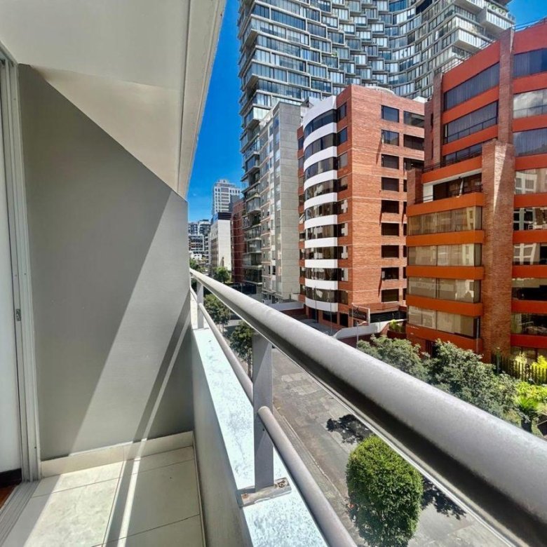 Suite en Venta Amoblada 57 m&sup2; Habitables Av Republica del Salvador, La Carolina