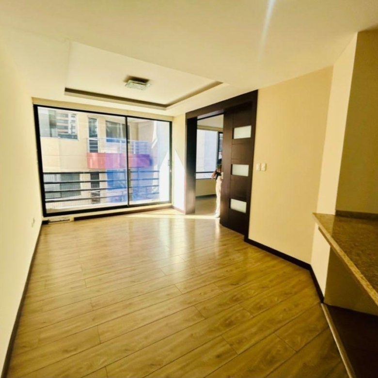 Suite en Renta Sector Bellavista Calle Bossano a Pocas Cuadras de La Carolina