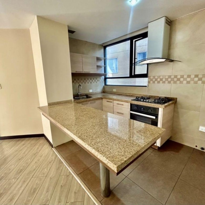 Suite en Renta Sector Bellavista Calle Bossano a Pocas Cuadras de La Carolina